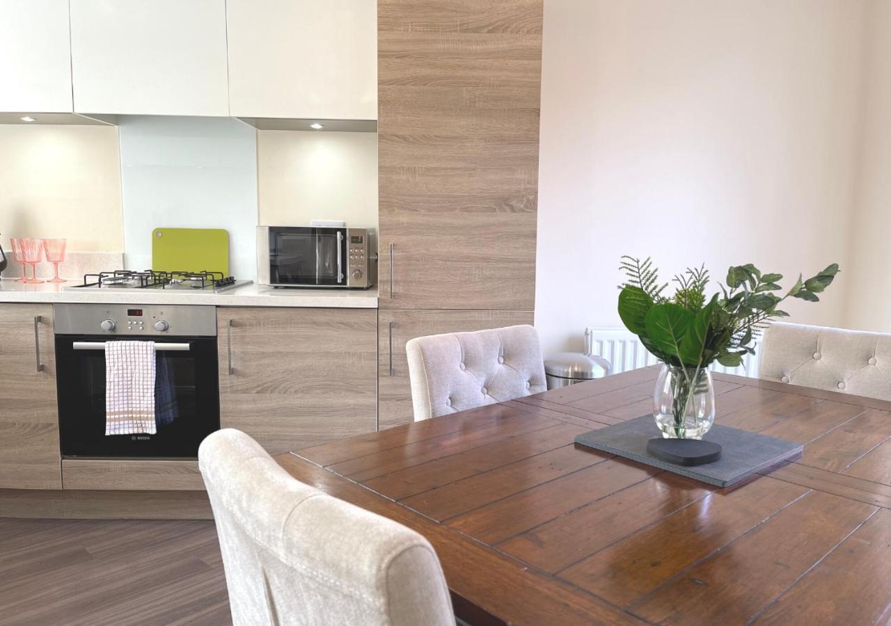 Ashford Holiday Home Sleeps 6 Free Parking Wifi Willesborough Buitenkant foto