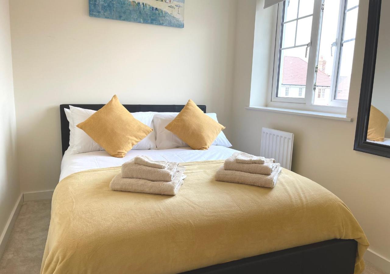 Ashford Holiday Home Sleeps 6 Free Parking Wifi Willesborough Buitenkant foto