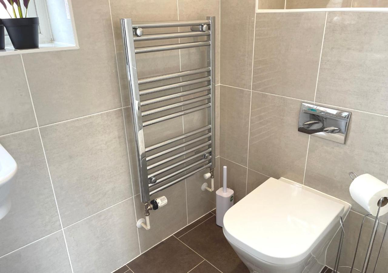 Ashford Holiday Home Sleeps 6 Free Parking Wifi Willesborough Buitenkant foto