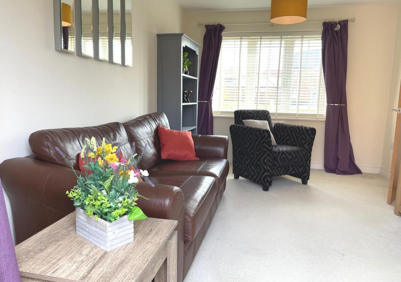 Ashford Holiday Home Sleeps 6 Free Parking Wifi Willesborough Buitenkant foto